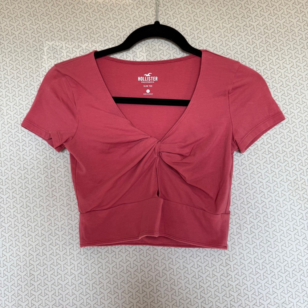 Hollister California Slim Tee Women Sz S Pink Twist Front Short Sleeve‎ Crop Top